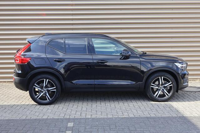 Volvo XC40 1.5 T5 Recharge R-Design