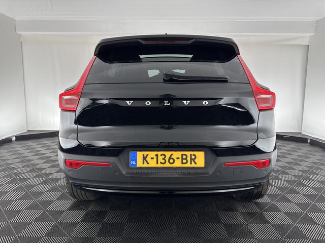 Volvo XC40 Recharge P8 AWD R-Design [ 3-Fase ] (INCL-BTW) *DIGI-COCKPIT | FULL-LED | PREMIUM-AUDIO | DAB | APP.CONNECT | BLIND-SPOT | NAVI-FULLMAP | ALCANTARA-LEATHER | ECC | PDC | SPORT-SEATS | 19''ALU *