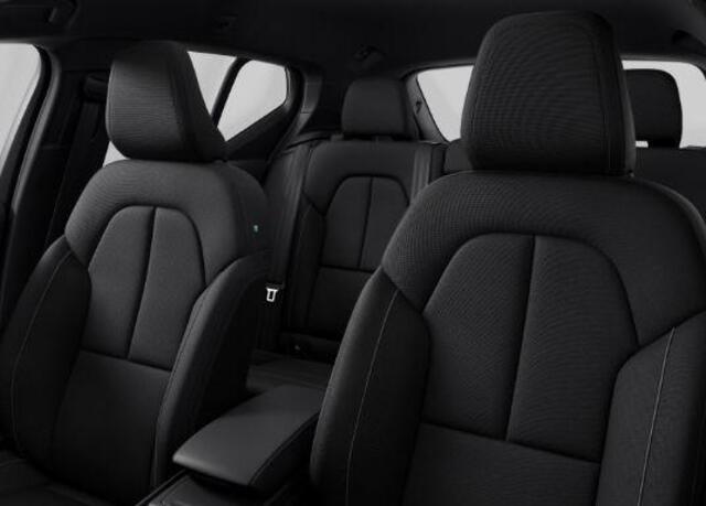 Volvo XC40 Single Motor Extened Range Core 82 kWh | Camera | Climate control |