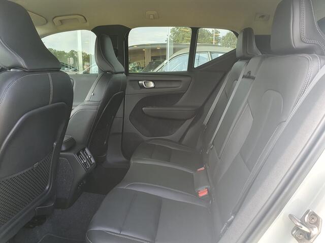 Volvo XC40 1.5 T2 Business Pro Automaat | Rijklaar incl 12 mnd Bovag | Leder Carplay/Android Auto Pilot Assist