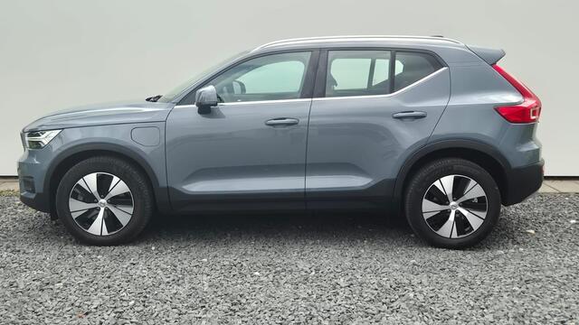Volvo XC40 1.5 T4 Recharge Inscription Trekhaak - Park Assist - Lighting Pack - Climate Pack - Verwarmbare voorruit