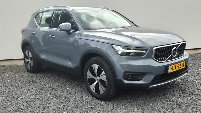 Volvo XC40 1.5 T4 Recharge Inscription Trekhaak - Park Assist - Lighting Pack - Climate Pack - Verwarmbare voorruit