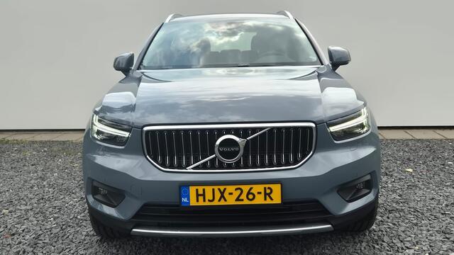 Volvo XC40 1.5 T4 Recharge Inscription Trekhaak - Park Assist - Lighting Pack - Climate Pack - Verwarmbare voorruit