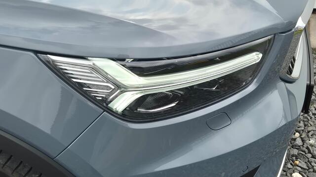 Volvo XC40 1.5 T4 Recharge Inscription Trekhaak - Park Assist - Lighting Pack - Climate Pack - Verwarmbare voorruit