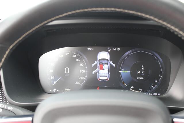 Volvo XC40 1.5 T5 Recharge R-Design Climatronic Airco | Trekhaak | 12 Maanden garantie.
