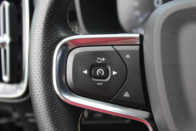 Volvo XC40 1.5 T5 Recharge R-Design Climatronic Airco | Trekhaak | 12 Maanden garantie.