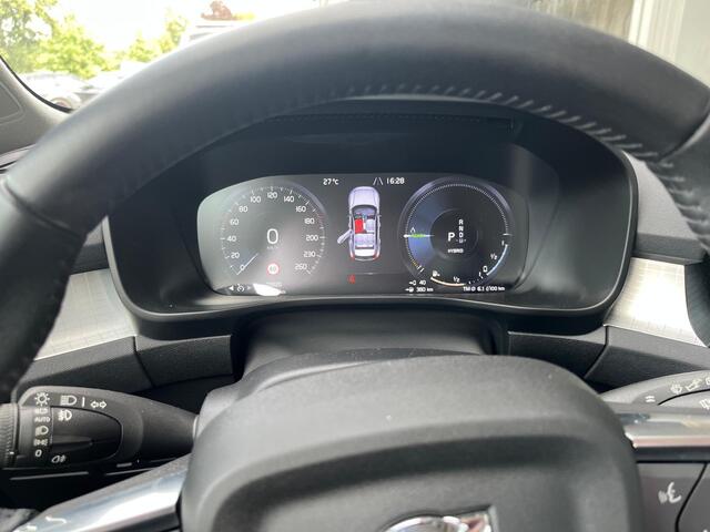 Volvo XC40 1.5 T5 Recharge Inscription Expression, Panoramadak, H&K, 360° Camera, Stoel/stuur verwarming