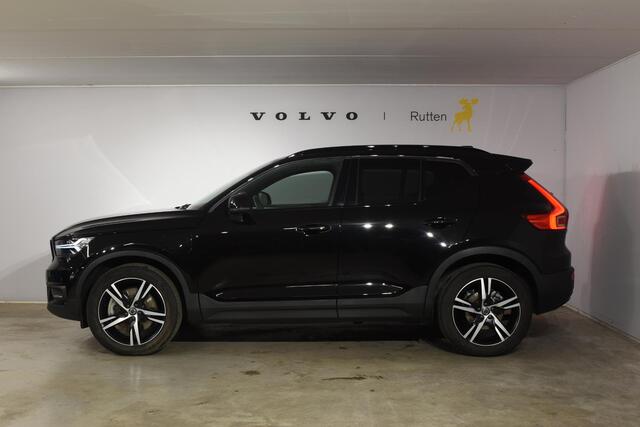 Volvo XC40 T5 262PK Automaat Recharge R-Design / Navigatie / Camera / Parkeersensoren / Elektrische Stoelen / Stuur en Stoelverwarming / LM Velgen / Trekhaak
