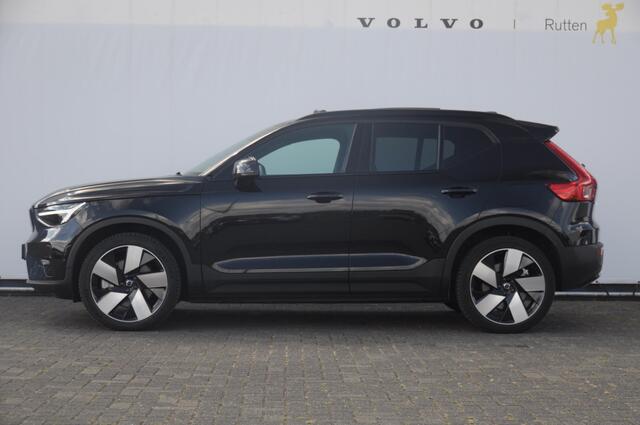 Volvo XC40 408PK Automaat Recharge Twin Ultimate / Adaptieve cruise control/ Panoramadak/ Elektrische stoelen met geheugen/ BLIS/ Elektrische achterklep/ Parkeersensoren met 360 Camera/ Stoel en stuurwielverwarming/ Mistlampen/ Luxe bekleding/ 20" Velgen/ Harman kar
