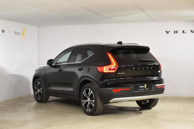 Volvo XC40 T4 211PK Automaat Recharge Inscription / Navigatie / Adaptive Cruise control / Leer / Stoelverwarming / Stuurverwarming / Achteruitrijcamera / Elektrische Achterklep / Trekhaak /