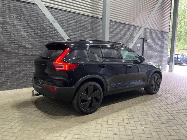 Volvo XC40 B3 Plus Black Edition | ACC | 360° Camera | Trekhaak | BLIS | 20 Inch | harman/kardon