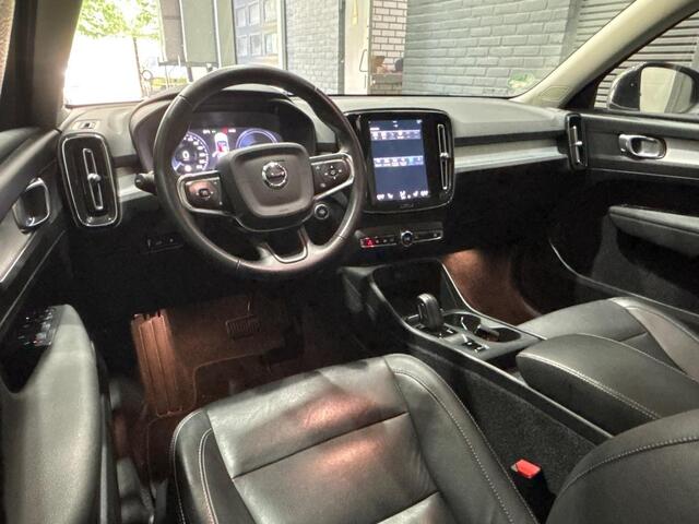 Volvo XC40 T4 Recharge Inscription Expression | Trekhaak | Stoel+Stuurverwarming | Camera | Keyless | Getint Glas