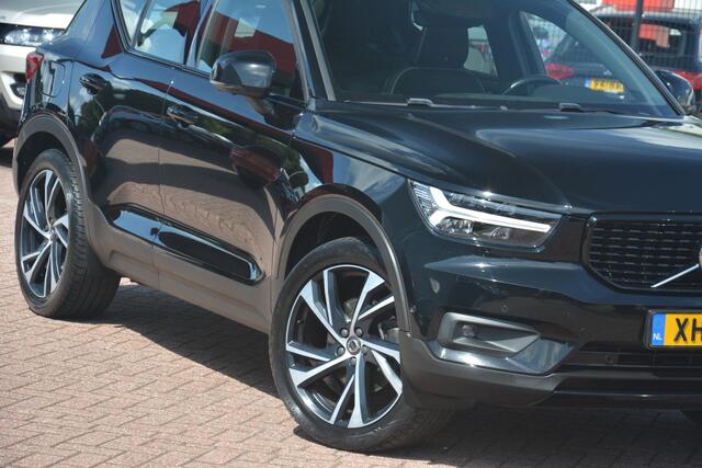 Volvo XC40 2.0 T5 AWD R-Design Intro Edition | Panaramadak | 360 camera | Harman-kardon | Navigatie | Memory seats | Lane assist |