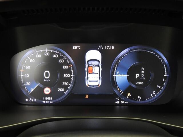 Volvo XC40 1.5 T5 Recharge R design CLIMA/19''LMV/NAVI