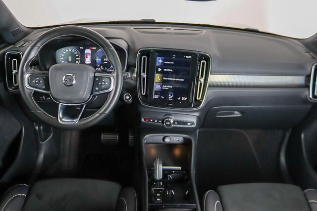 Volvo XC40 1.5 T5 Recharge R-Design, Alcantara, Camera, Navigatie, H&K, Blind Spot, Apple Carplay/Android Auto