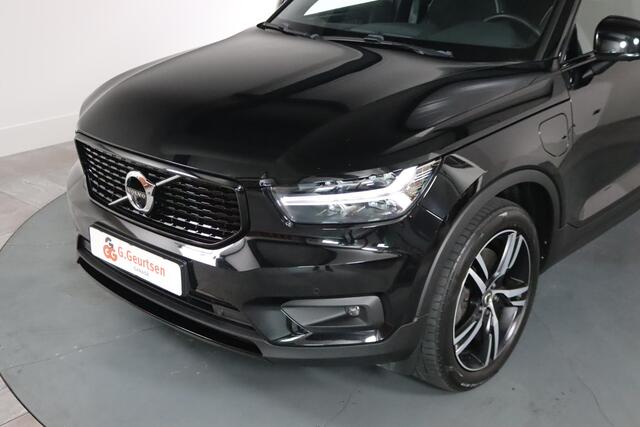 Volvo XC40 1.5 T5 Recharge R-Design, Alcantara, Camera, Navigatie, H&K, Blind Spot, Apple Carplay/Android Auto