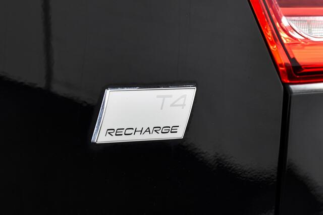 Volvo XC40 1.5 T4 Plug-in hybrid Inscription Expression | Dig. Cockpit | Adapt. Cruise | Stoel-+Stuurverw. | PDC | Camera | NAV + App. Connect | ECC | Elek. Klep | LM 18" | 6947