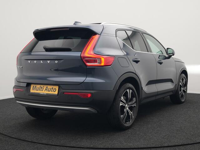 Volvo XC40 T5 Recharge Inscription Plug In Hybrid 261pk Dealer O.H. PHEV | Panodak | Trekhaak af Fabriek | Lederen Sportstoelen Memory | Pilot Assist | Harman Kardon | Adaptive Cruise | Navigatie | Apple Carplay | Camera | DAB | Virtual |