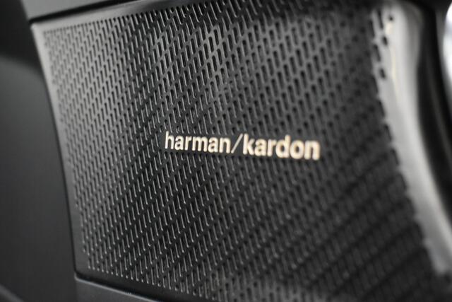 Volvo XC40 1.5 T5 Recharge R-Design Pano Elk Aklep+Trekh Leer 360 Cam Dodeh Herman Kardon