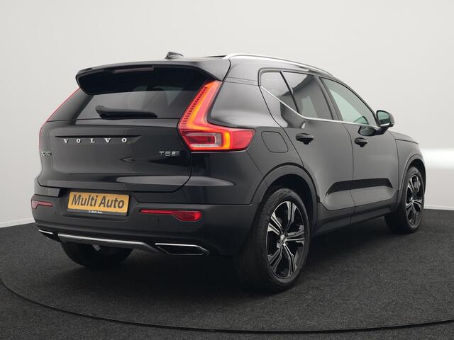 Volvo XC40 T5 Twin Engine Inscription Plug In Hybrid 261pk PHEV | Panodak | Trekhaak af Fabriek | Lederen Sportstoelen Memory | Pilot Assist | Harman Kardon | Adaptive Cruise | Navigatie | Apple Carplay | Camera | DAB |