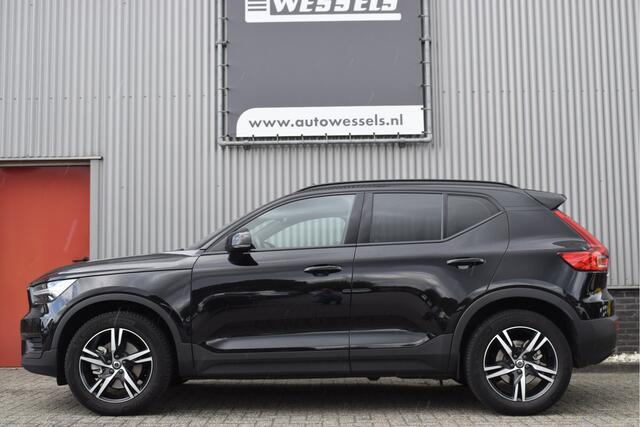 Volvo XC40 2.0 B4 R-Design Mild Hybrid Alcantara/leder, Adaptive cruise, Trekhaak, Stoelverwarming, Camera,