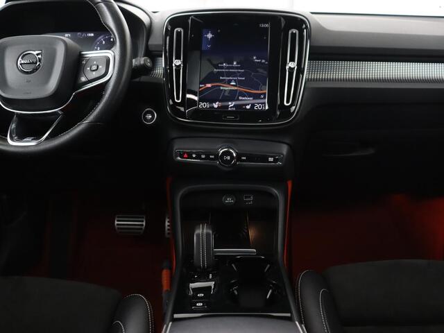Volvo XC40 2.0 T5 AWD R-Design Intro Edition | Panoramadak | Stoel & stuurverwarming | 360 Camera | Leder/Alcantara | Navigatie | Harman/Kardon | Keyless | Full LED