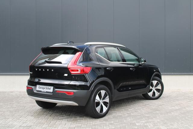 Volvo XC40 1.5 T4 Recharge Inscription Expression - Pano - Memory - Camera - H&K - Navi - Rijklaar
