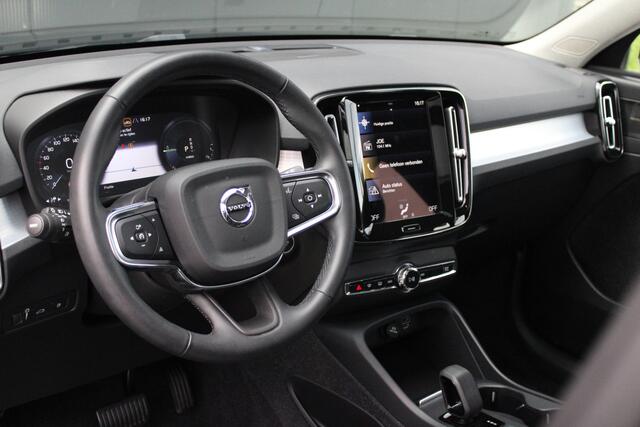 Volvo XC40 1.5 T4 Recharge Inscription Expression - Pano - Memory - Camera - H&K - Navi - Rijklaar