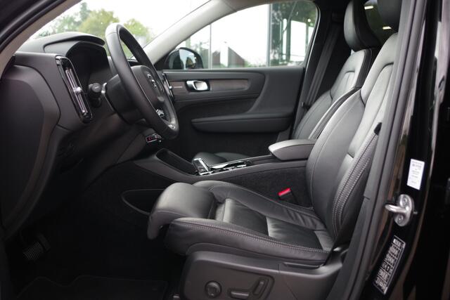 Volvo XC40 1.5 T5 Plug-in Hybrid 262 PK Ultimate Dark, Panoramadak, 360 Camera, Leder, Harman/Kardon,