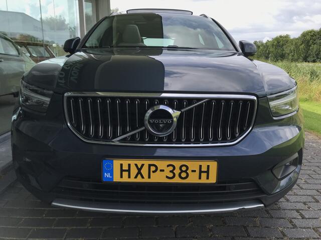 Volvo XC40 1.5 T5 Recharge Inscription | Rijklaar incl 12 mnd Bovag | Panoramadak 360 camera Trekhaak Pilot assist