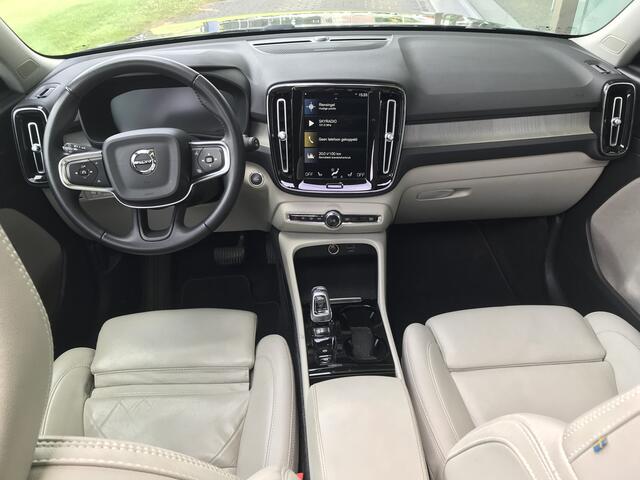 Volvo XC40 1.5 T5 Recharge Inscription | Rijklaar incl 12 mnd Bovag | Panoramadak 360 camera Trekhaak Pilot assist