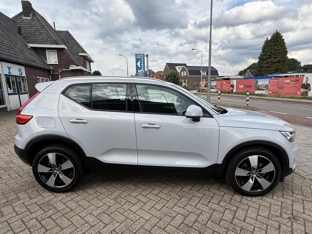 Volvo XC40 1.5 T2 129 pk Momentum