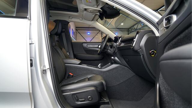 Volvo XC40 1.5 T5 Plug-in Hybrid 193kW/262pk DCT7 Ultimate Facelift! PANORAMADAK + HARMAN/KARDON + LEER + PILOT ASSIST + STOEL-&STUURVERWARMING + CAMERA + BLIS + KEYLESS ENTRY&GO + LANE ASSIST + FULL LED + EL.TREKHAAK + PD-GLASS + PARKSENSOREN V&A + 19" LM-VELGEN!!