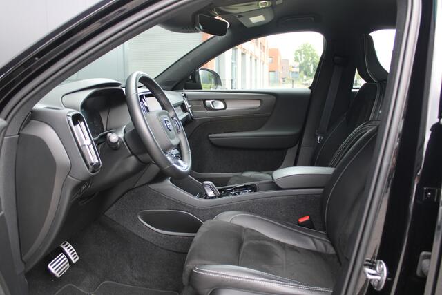 Volvo XC40 1.5 T5 Recharge R-Design - H&K - Keyless - Camera - Carplay - Navigatie - PDC - Rijklaar