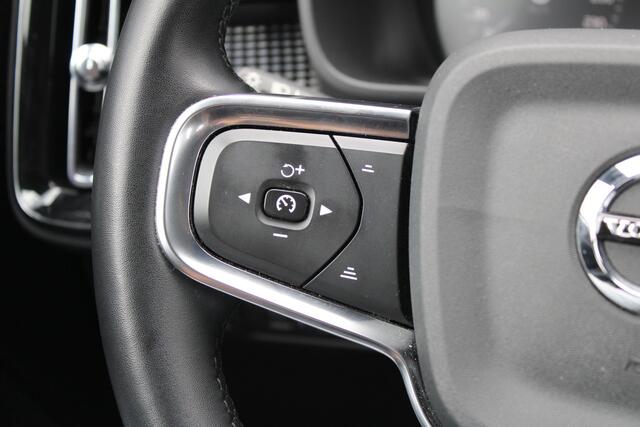 Volvo XC40 1.5 T5 Recharge R-Design - H&K - Keyless - Camera - Carplay - Navigatie - PDC - Rijklaar