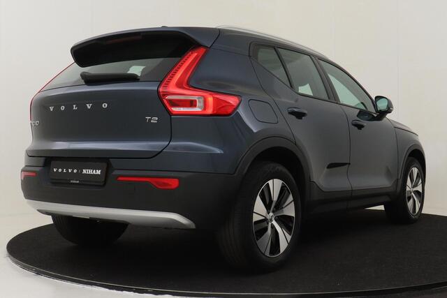 Volvo XC40 T2 AUT. MOMENTUM BUSINESS -PANO.DAK|360°CAM|TREKHAAK|CLIMATE|18"|KEYLESS