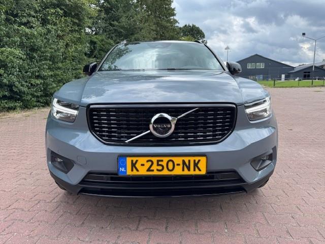 Volvo XC40 1.5 T4 RECHARGE R-DESIGN EXPRESSION/THAAK/PANO/LED