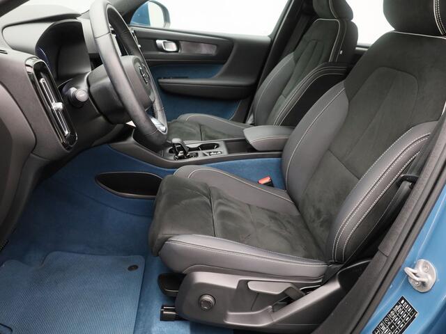 Volvo XC40 1.5 T4 Recharge Inscription Expression | CAMERA | KEYLESS