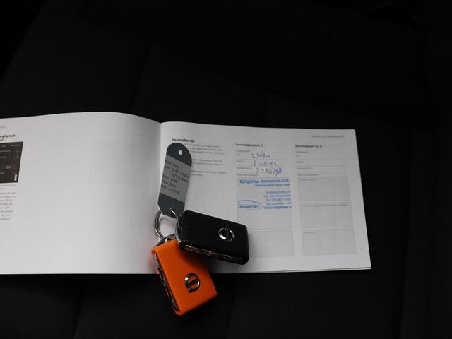 Volvo XC40 1.5 T5 Recharge Business Pro | 360° Camera | ACC | Navigatie!