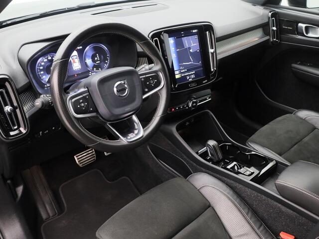 Volvo XC40 1.5 T5 Twin Engine R-Design | CAMERA | H&K | TREKHAAK
