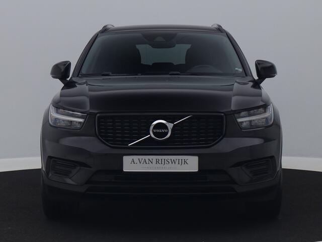Volvo XC40 1.5 T5 Twin Engine R-Design | CAMERA | H&K | TREKHAAK