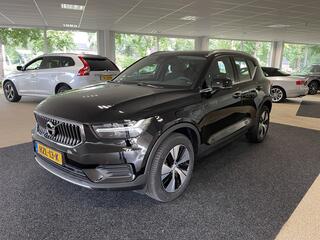 volvo-xc40-t4-recharge-inscription
