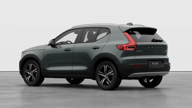 Volvo XC40 2.0 B3 Business Edition | Verwacht Sept. 2025 | Stoel/Stuurwielverwarming | Adaptieve Cruise Control met Pilot Assist | Dodehoekwaarschuwing | Harman Kardon Premium Audio | Extra Getint Glas |