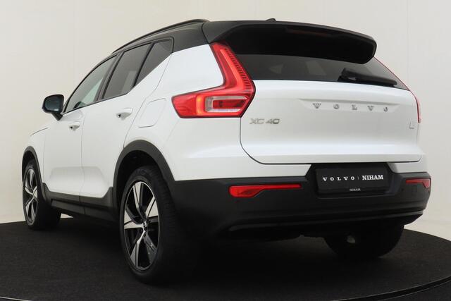 Volvo XC40 RECHARGE TWIN PLUS -PRIVACY.GLAS|TREKHAAK|19"|ADAP.CRUISE|CAMERA