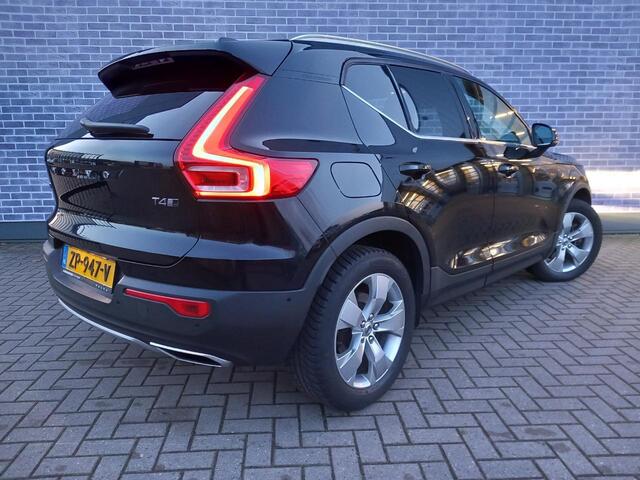 Volvo XC40 2.0 T4 AWD Inscription | Adaptive Cruise Control | Stoel-/Stuurverwarming | Trekhaak | Leer