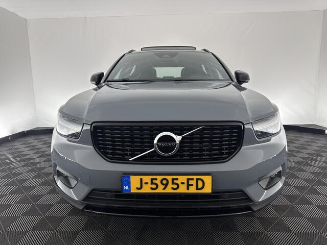 Volvo XC40 1.5 T5 Recharge R-Design (INCL.BTW) (INCL-BTW) *PANO | DIGI-COCKPIT | FULL-LED | BLIND-SPOT | PREMIUM-AUDIO | KEYLESS | APP.CONNECT | NAVI-FULLMAP | ALCANTARA-LEATHER | ECC | PDC | SPORT-SEATS | 19''ALU | TOWBAR*
