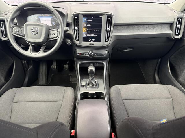 Volvo XC40 1.5 T2 Momentum Core | Navigatie | Smartphone Integratie | LED | Climate Controle | Keyless Start | DAB | Cruise Controle | CarPlay