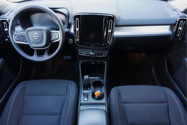 Volvo XC40 1.5 T3 Momentum Business
