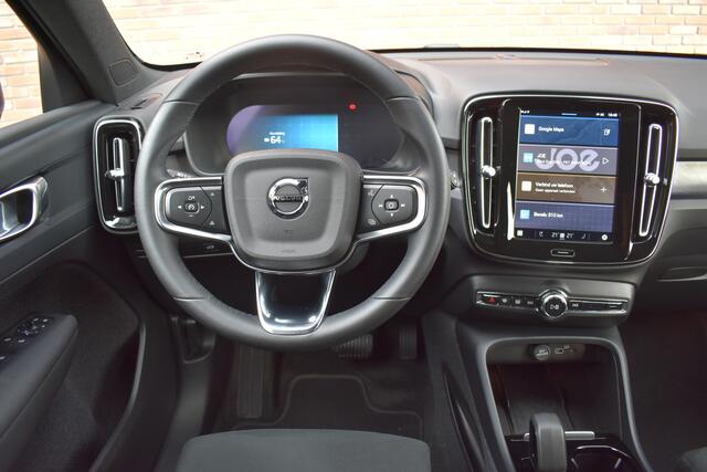 Volvo XC40 Extended Range 252PK Plus 82 kWh | Trekhaak | Luxe interieur |