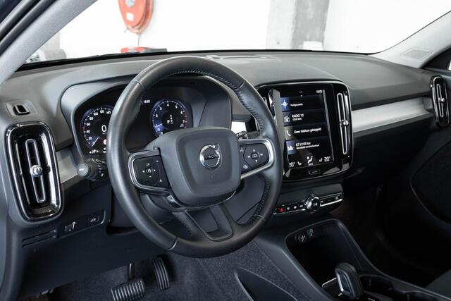 Volvo XC40 T3 Aut Business Pro | Adaptive Cruise Control | Stoelverwarming | BLIS | Parkeersensoren voor + achter | Parkeercamera | Volvo on Call | Stuurwielverwarming | Navigatie | Comfort Stoelen | 18'' Lichtmetalen velgen